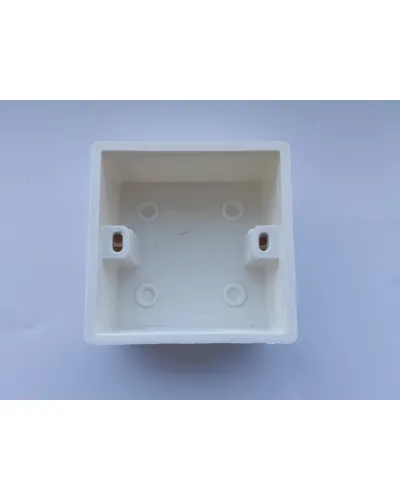 Подрозетник для енергозберігаючого кишені (виразний) SEVEN LOCK P-7754i
